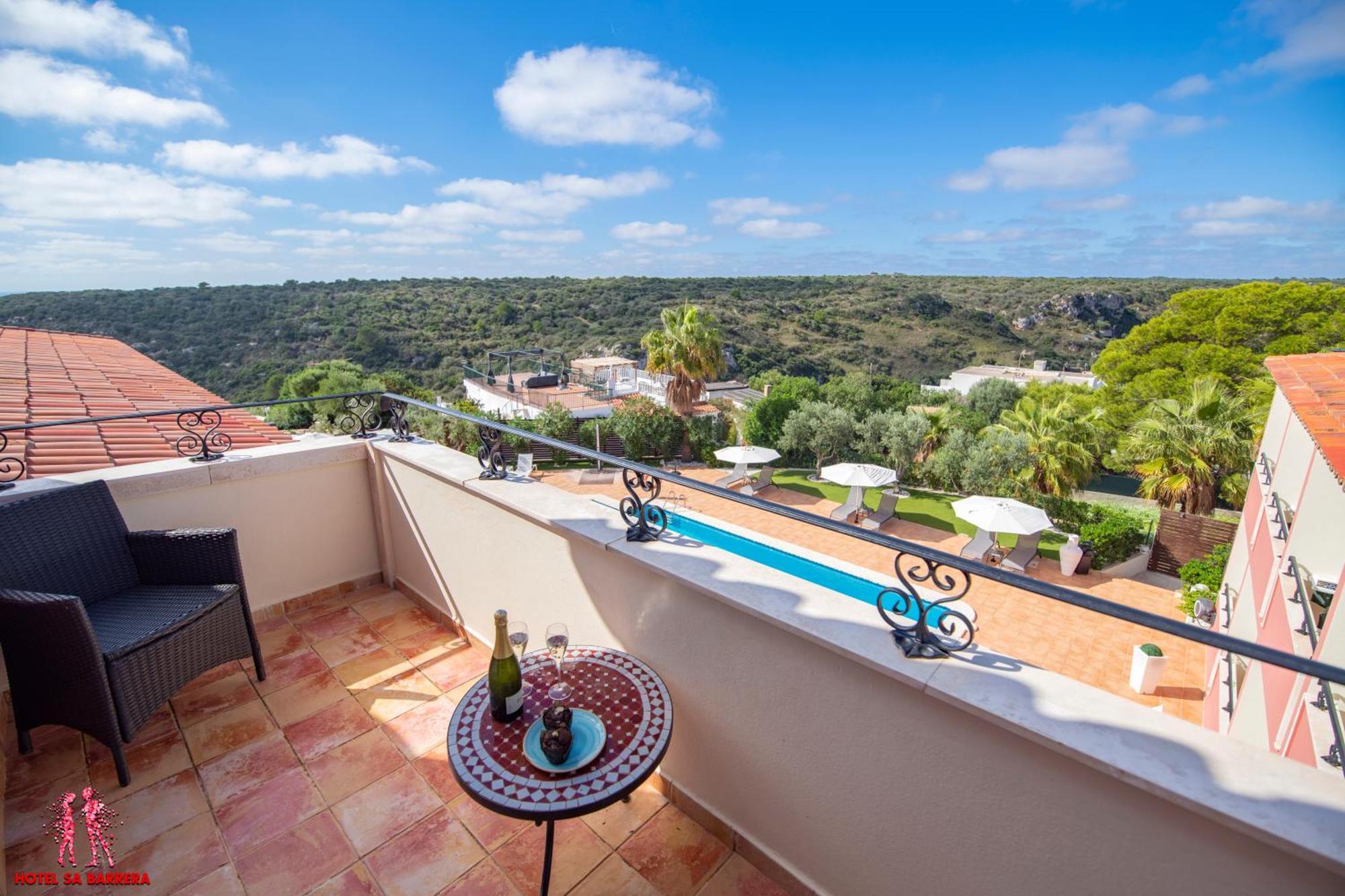 Hotel Sa Barrera - Adults Only Cala En Porter  Екстериор снимка
